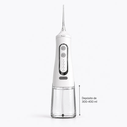 Irrigador dental con depósito transparente