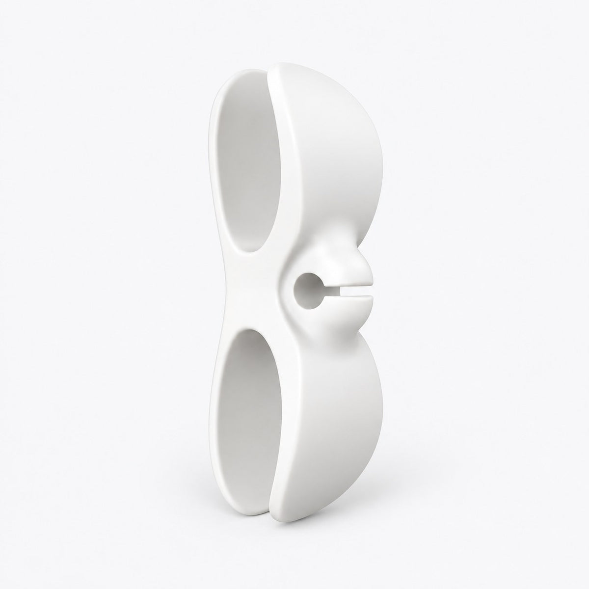 Organizador blanco de cables en doble lazo